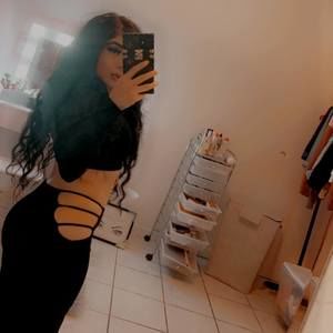 Meet your Posher, Erica